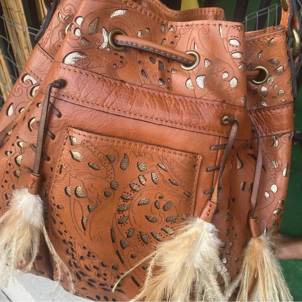 Patricia Nash Brown Leather Shoulder Bag EUC - Picture 4 of 8